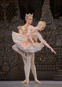 NUTCRACKER2