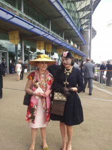ASCOT1415NESSIE & YOUJ-YOUJ
